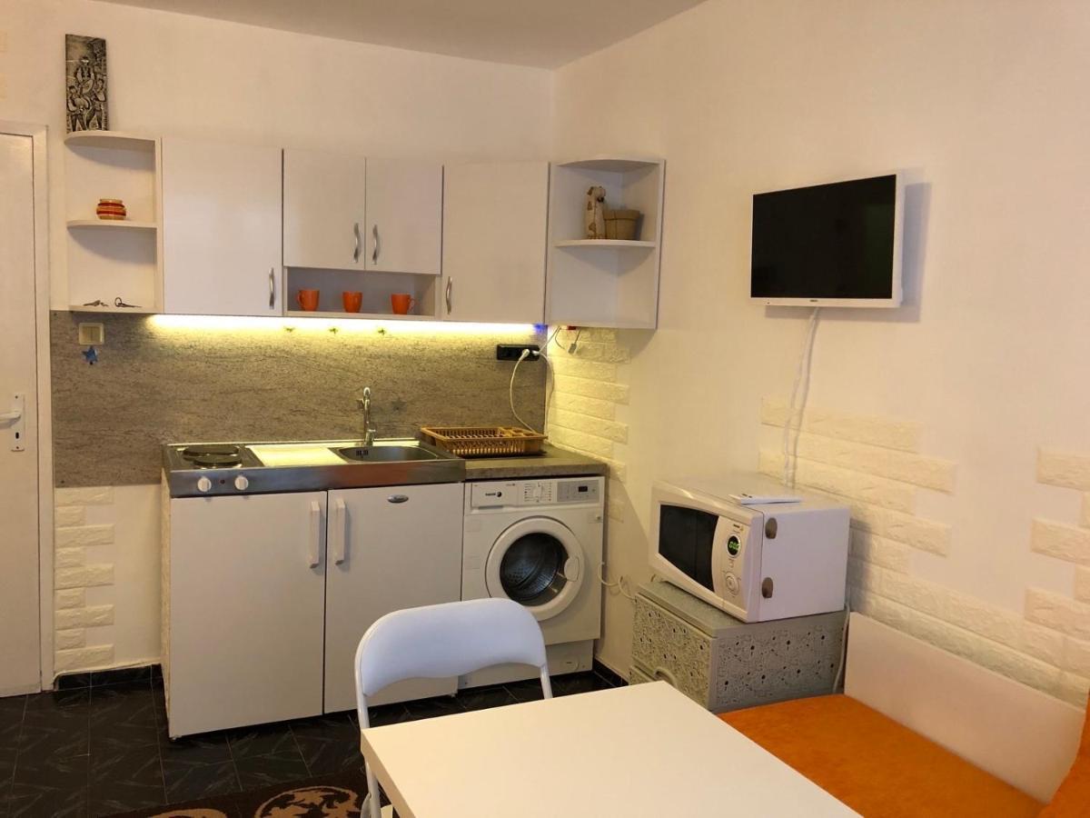 Боксониера Georgi Georgiev Apartment Varna Bagian luar foto